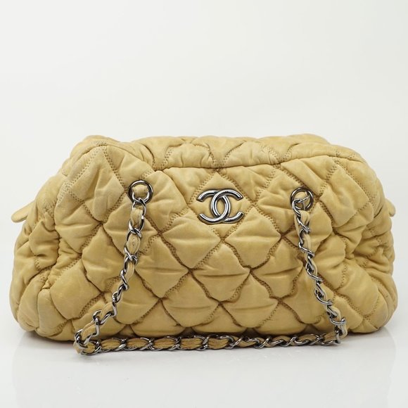 Chanel Handbags - Chanel Beige Leather Quilted Bag #N7334H99